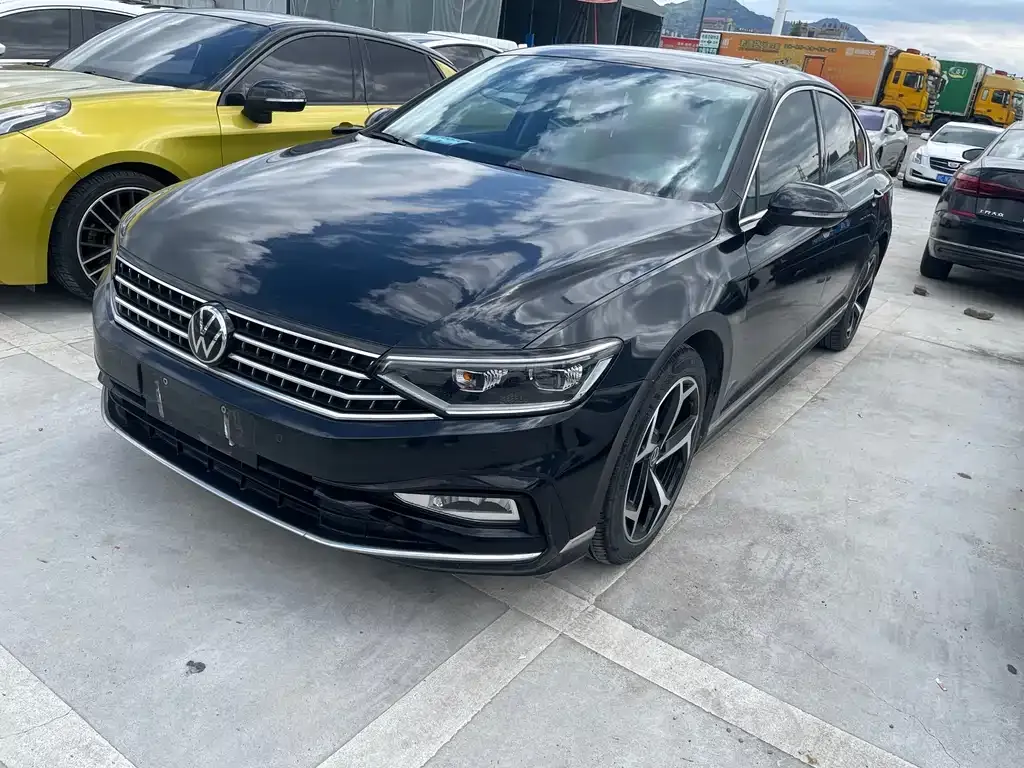 Volkswagen Magotan 2023 из CN, фото 1