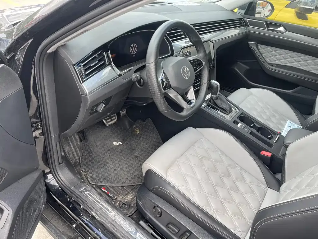 Volkswagen Magotan 2023 из CN, фото 9
