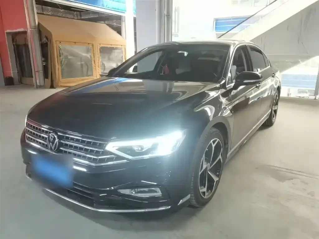Volkswagen Magotan 2023 из CN, фото 3