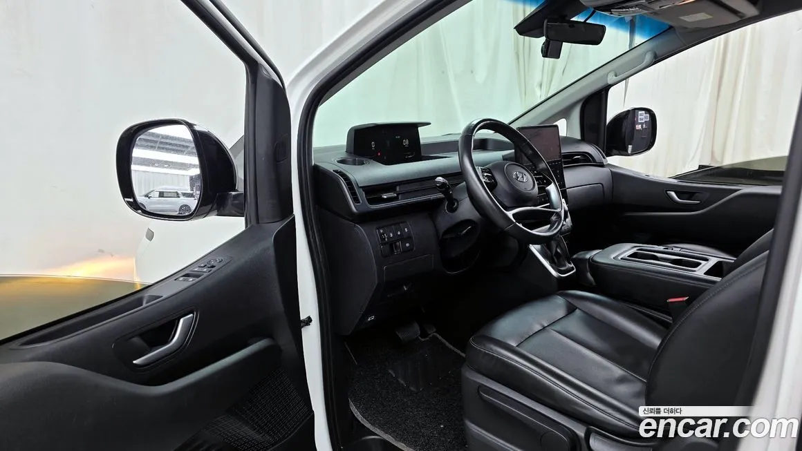 Hyundai Staria 2023 из KR, фото 6