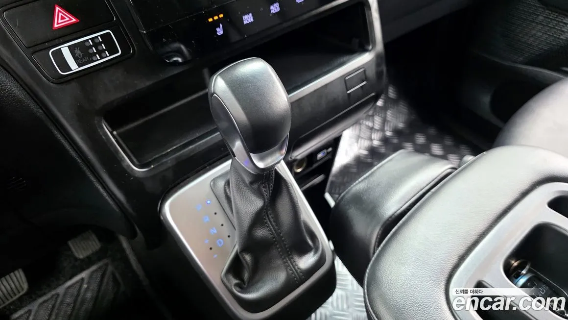 Hyundai Staria 2023 из KR, фото 5