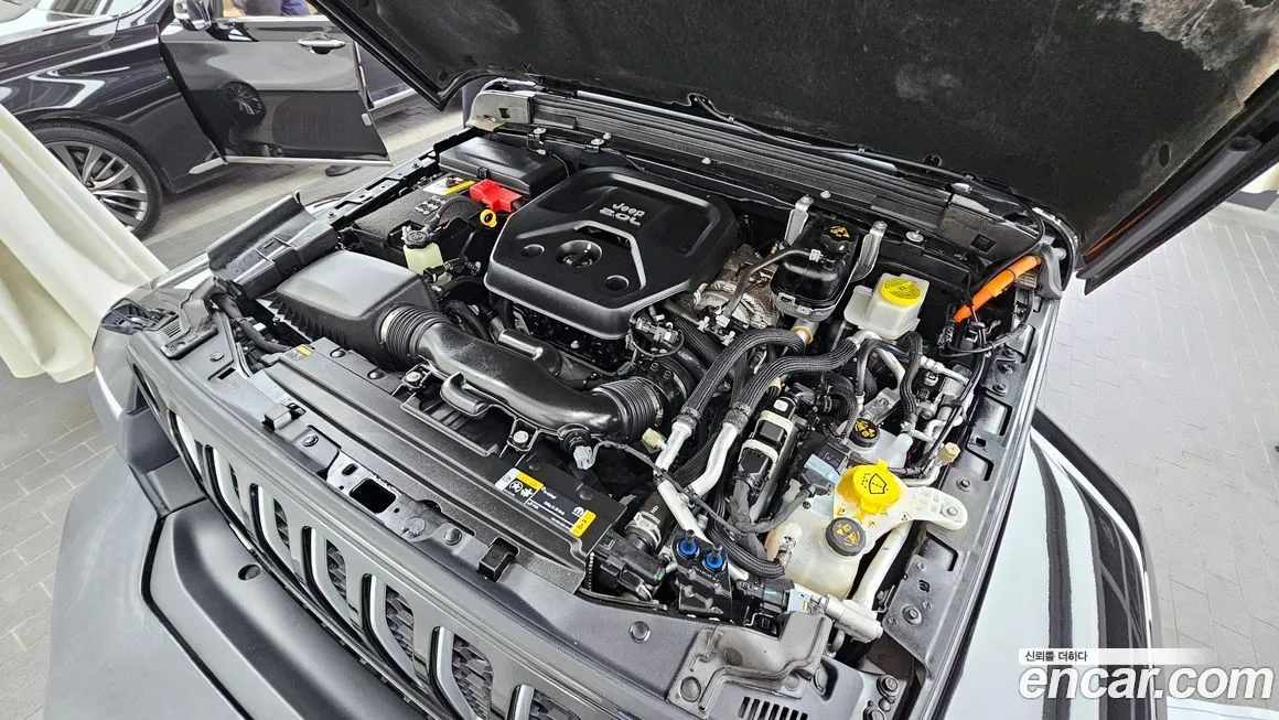 Jeep Wrangler 2022 из KR, фото 9