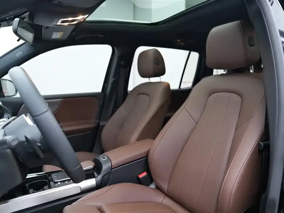 Mercedes-Benz GLB 2021 из CN, фото 4