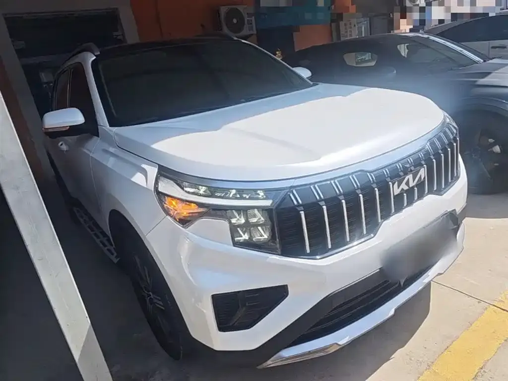 Kia Sportage — фото 9