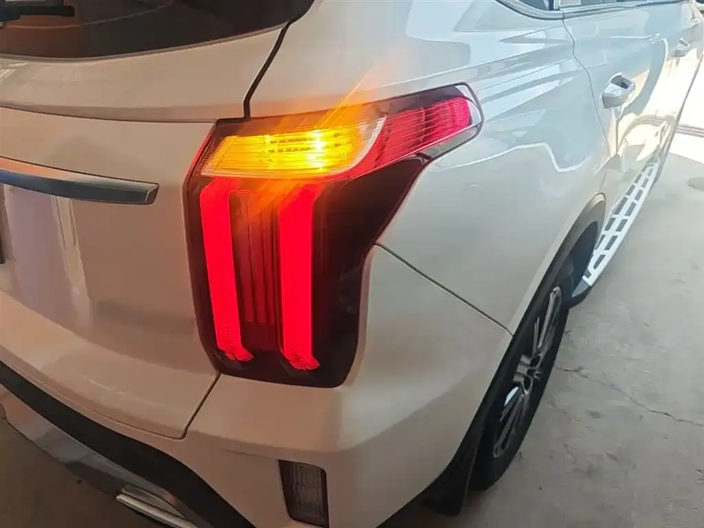 Kia Sportage — фото 2