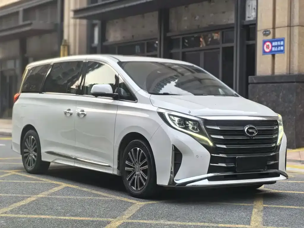 GAC Motor Trumpchi M8 — фото 8