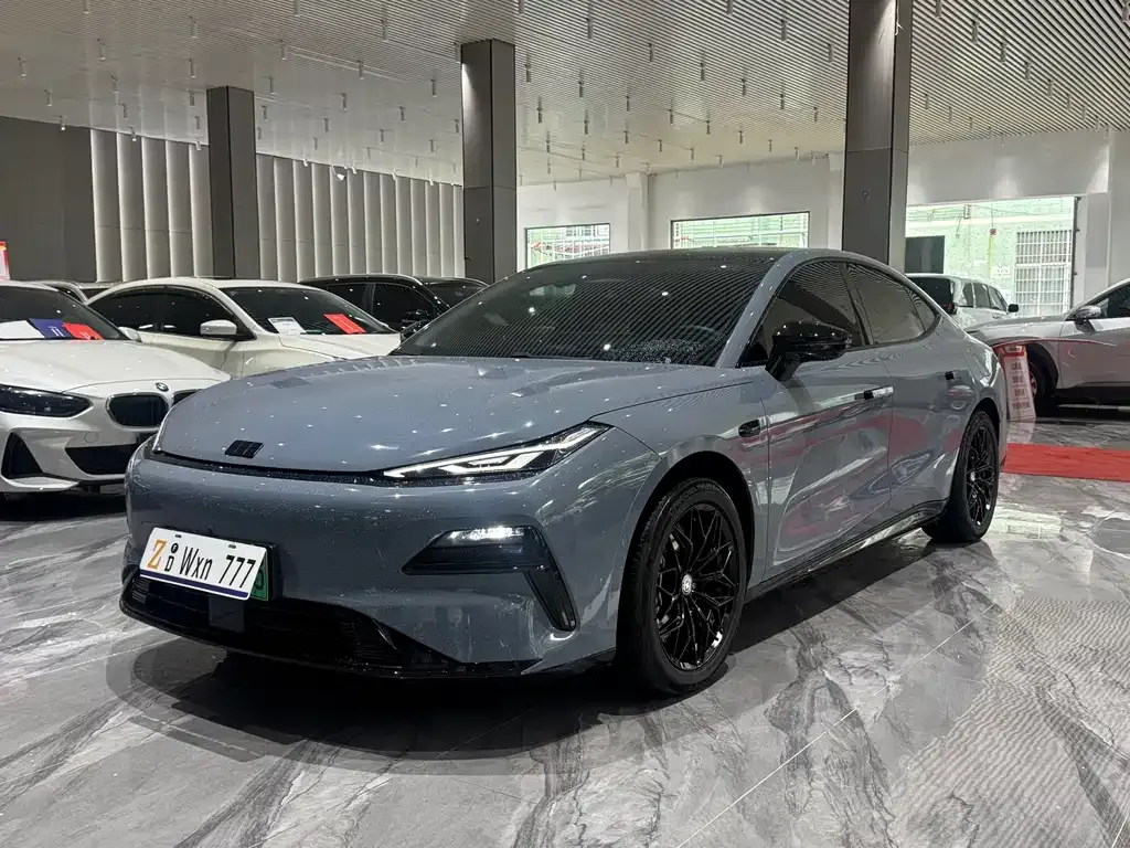 Geely Galaxy Xingyao 8 2025 из CN, фото 1