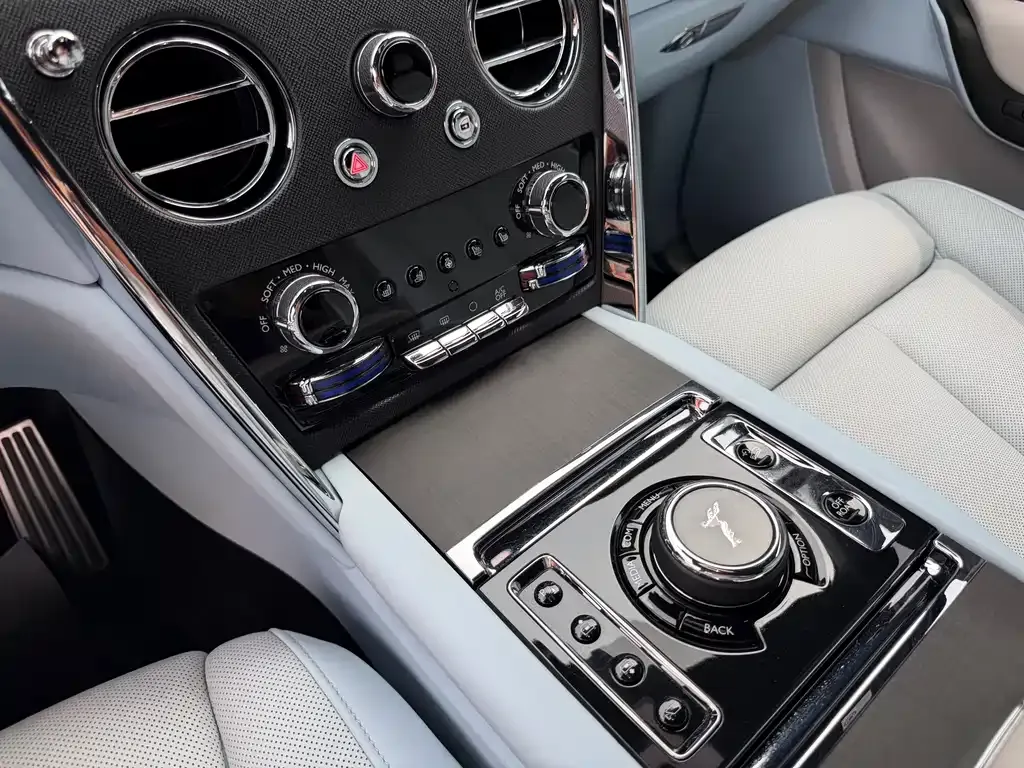 Rolls-Royce Cullinan 2022 из CN, фото 4