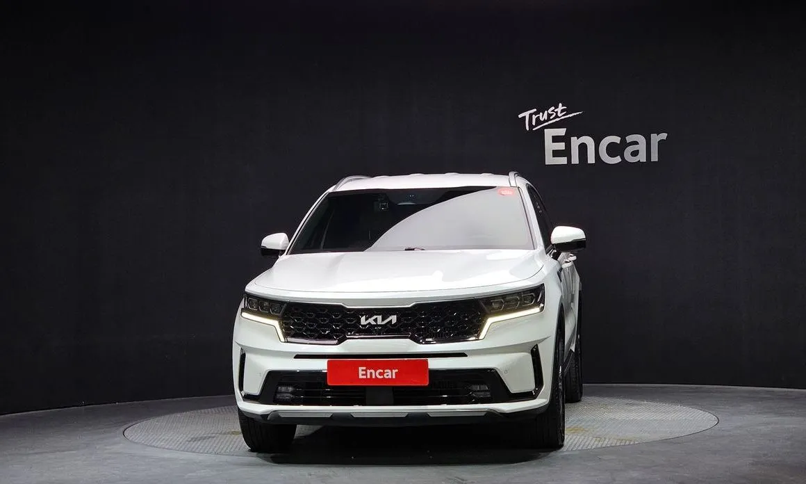 Kia Sorento — фото 10