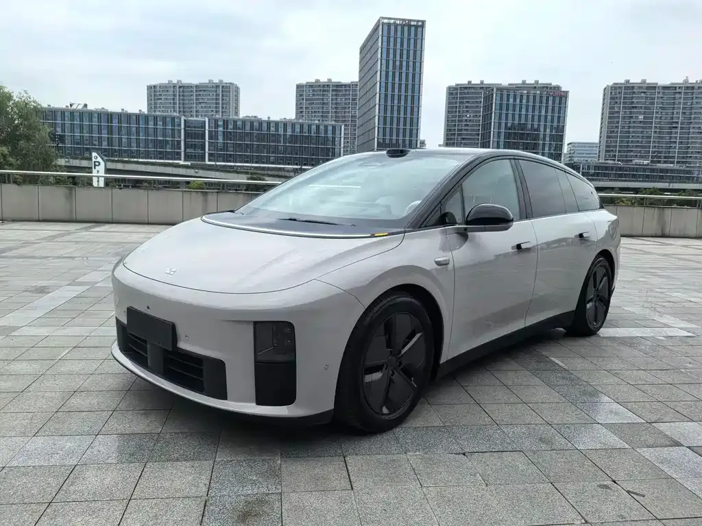 Li Auto i6