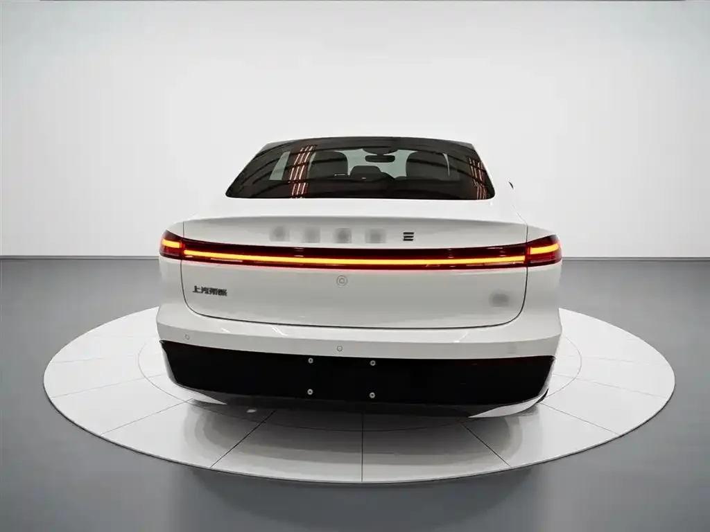 Roewe D6 2025 из CN, фото 3