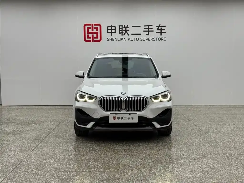 BMW X1 — фото 9