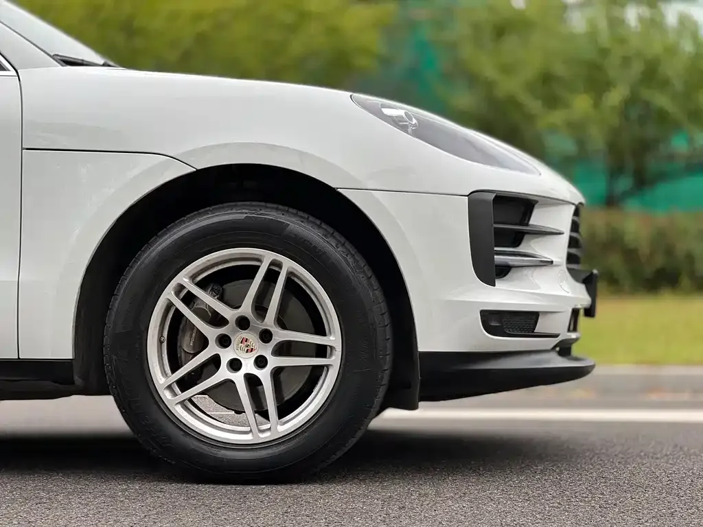 Porsche Macan 2021 из CN, фото 6
