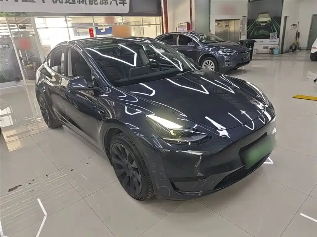 Tesla Model Y — фото 7