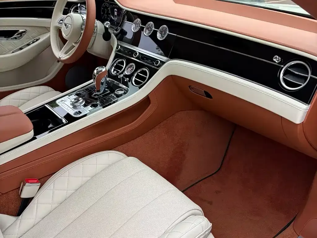 Bentley Continental — фото 6