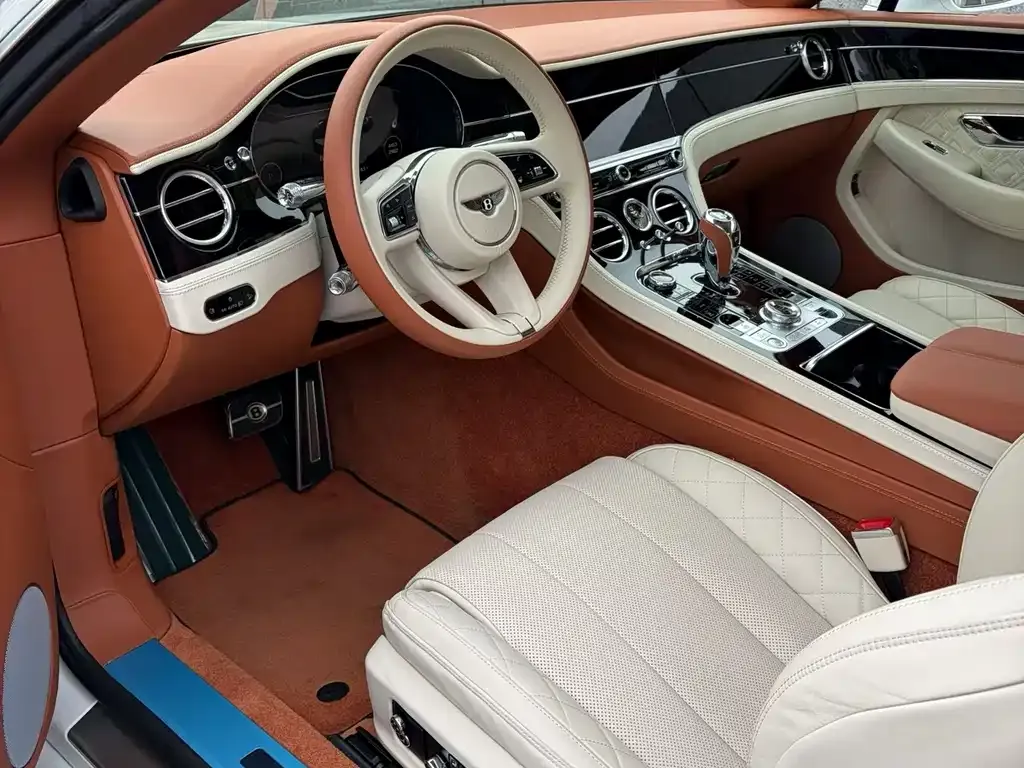 Bentley Continental — фото 7