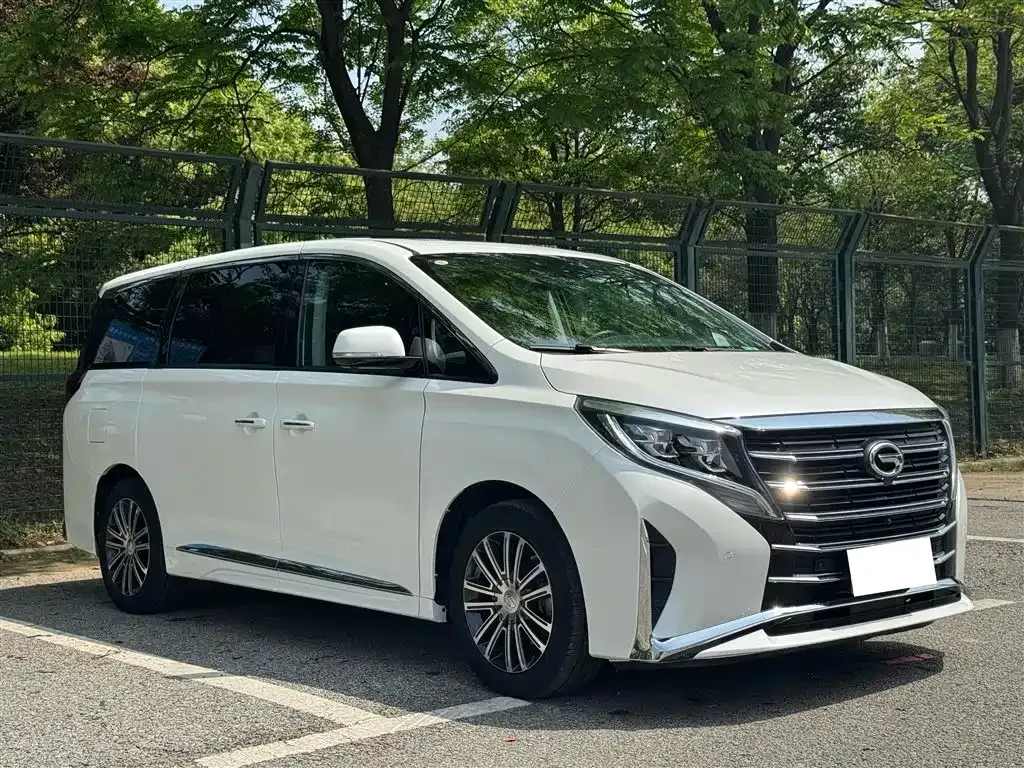 GAC Motor Trumpchi M8 — фото 9