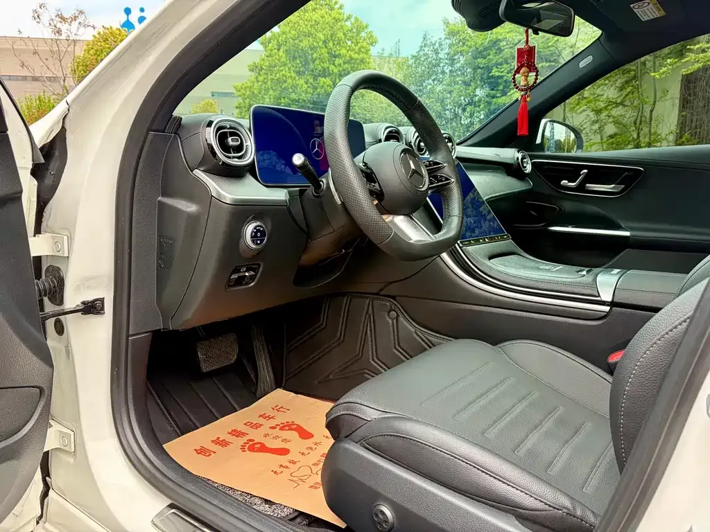 Mercedes-Benz C-Class 2023 из CN, фото 8
