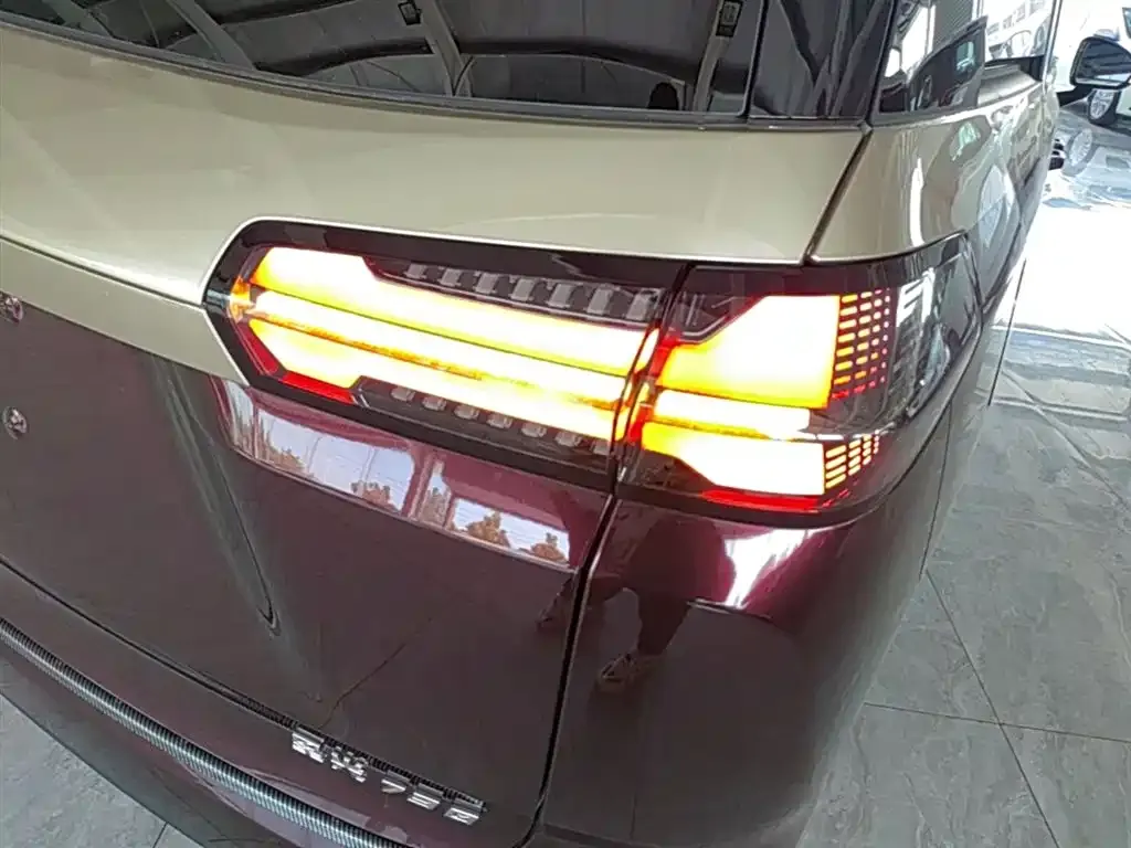 Wuling Starlight 730 New Energy 2025 из CN, фото 5