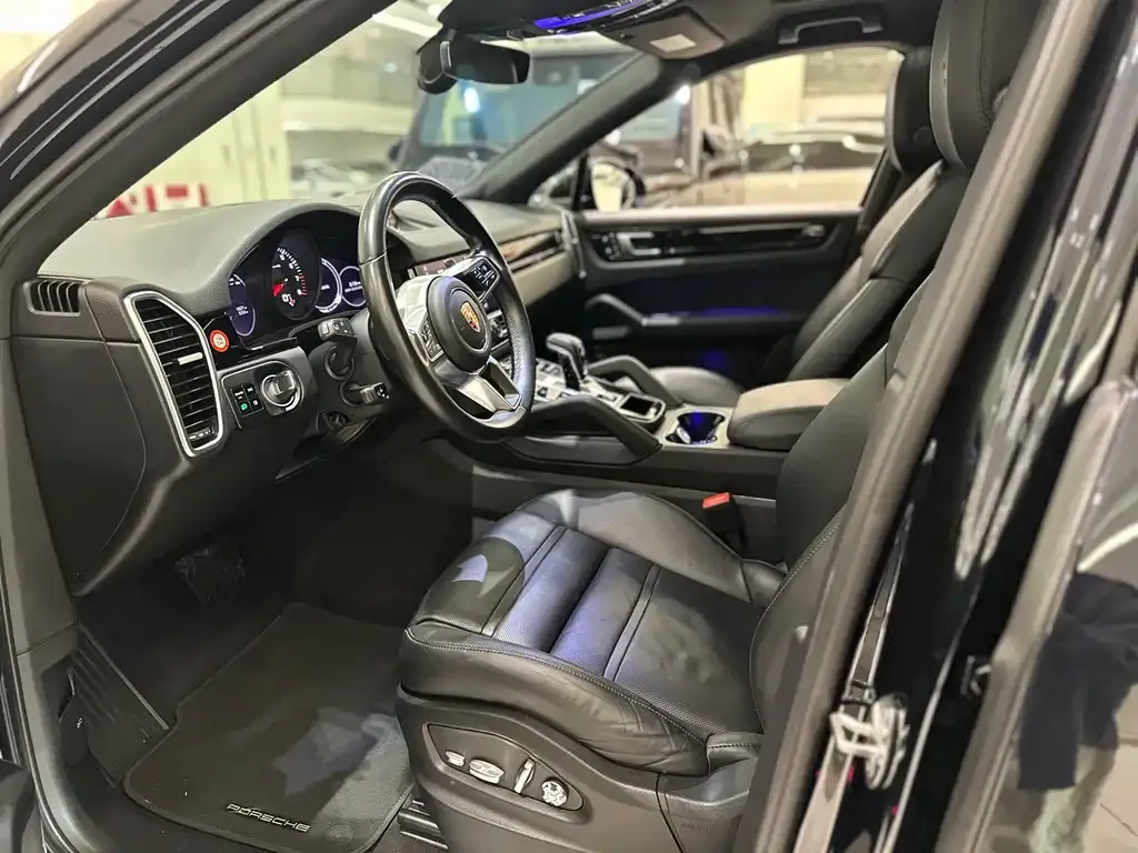 Porsche Cayenne 2021 из CN, фото 3