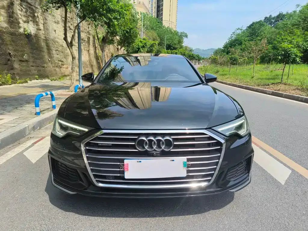 Audi A6L 2021 из CN, фото 6