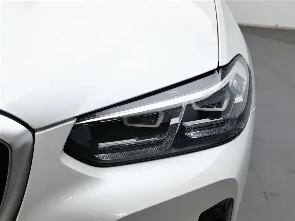 BMW X3 — фото 5