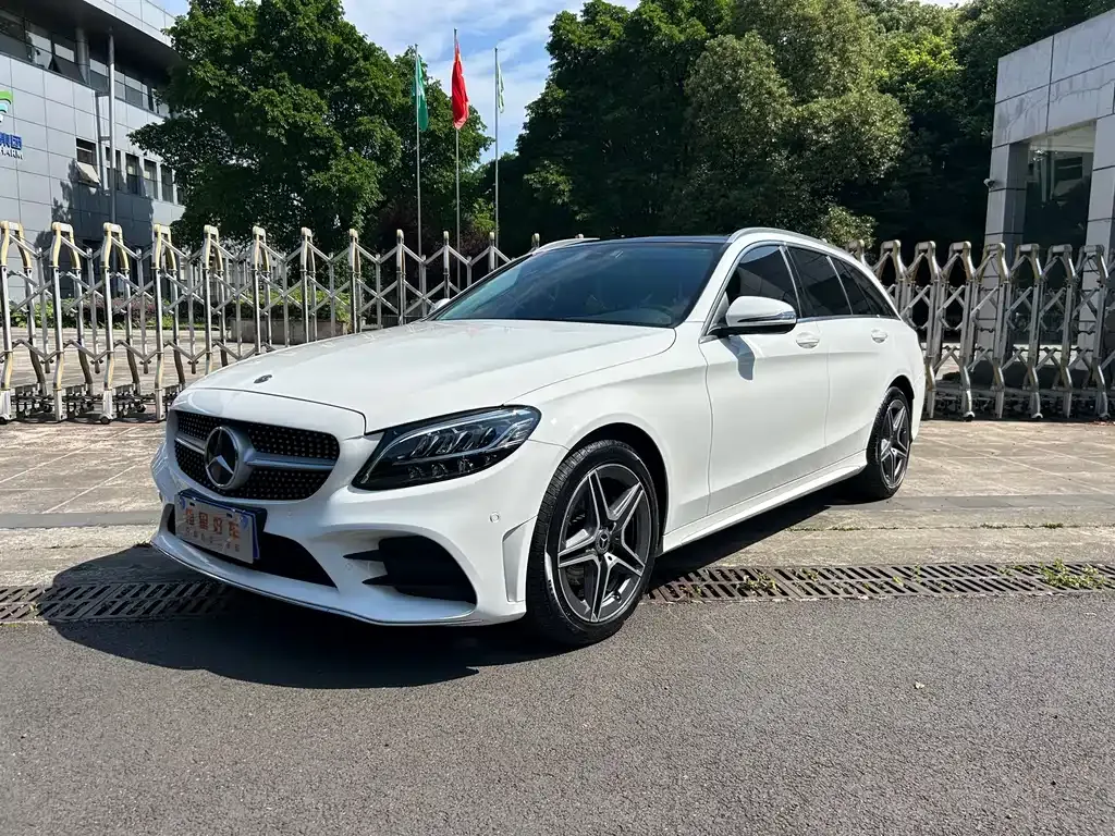 Mercedes-Benz C-Class (Import) — фото 1