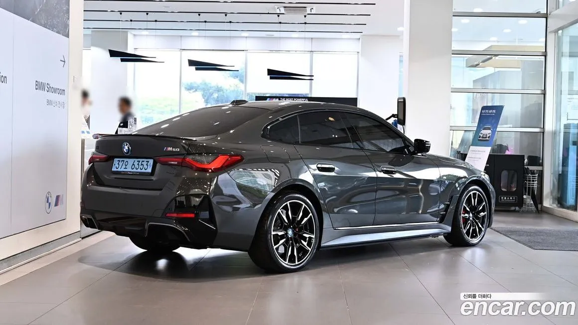 BMW i4 2024 из KR, фото 3