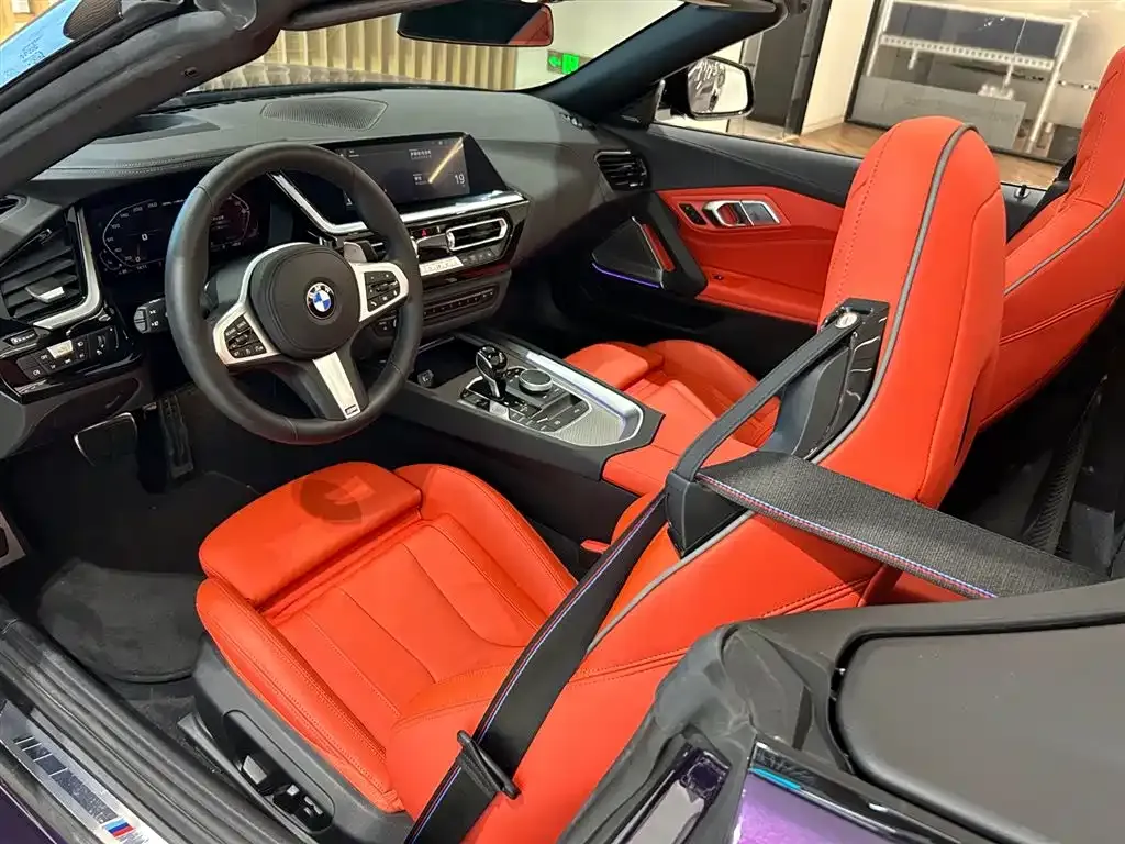 BMW Z4 M40i 2024 из CN, фото 9