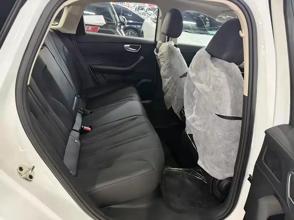 Roewe D7 2024 из CN, фото 9