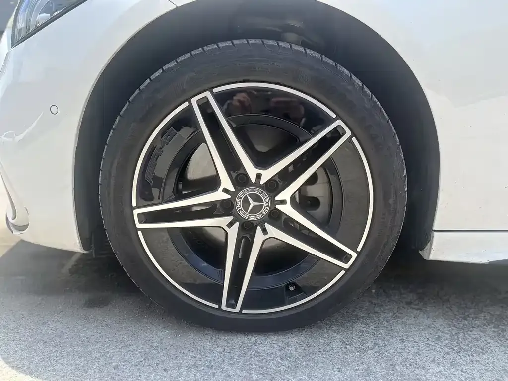 Mercedes-Benz C-Class 2024 из CN, фото 4