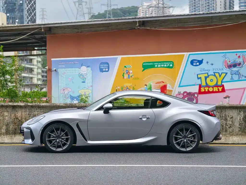 Subaru BRZ 2022 из CN, фото 4