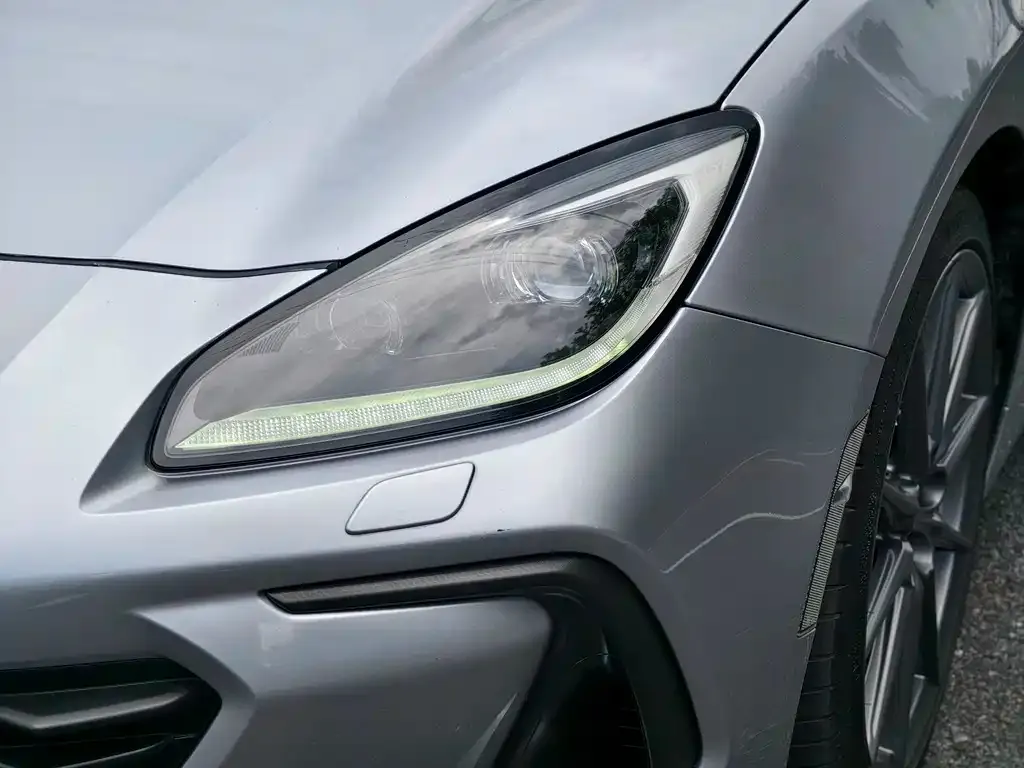 Subaru BRZ 2022 из CN, фото 3