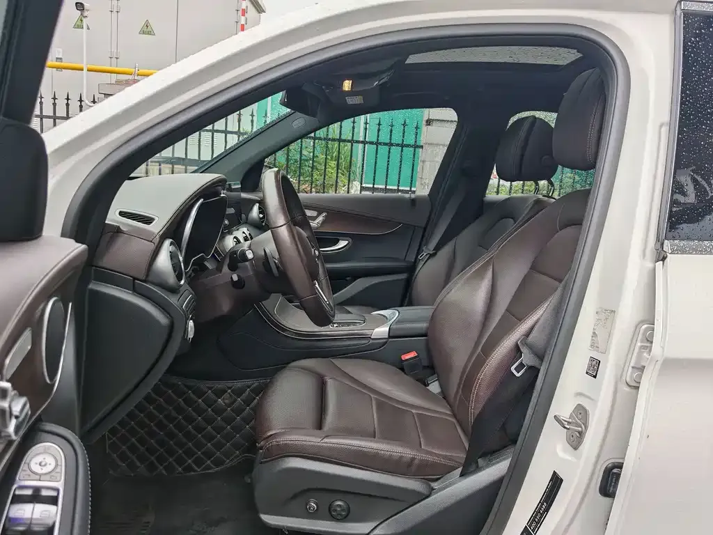 Mercedes-Benz GLC 2021 из CN, фото 5