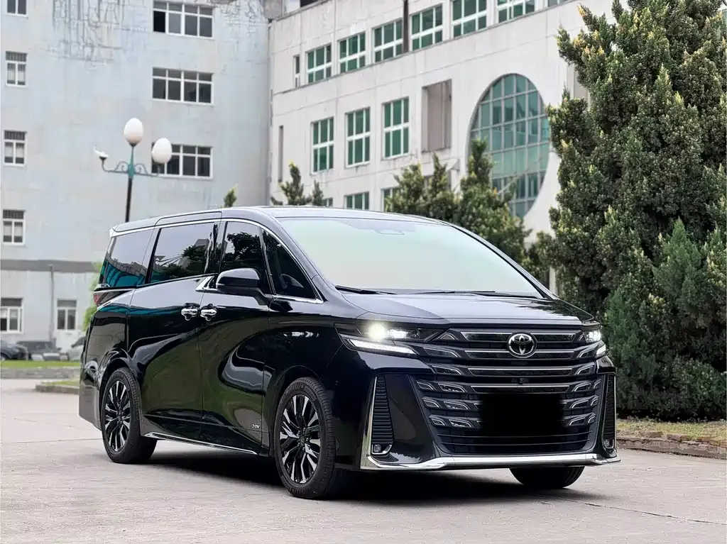 Toyota Vellfire — фото 5