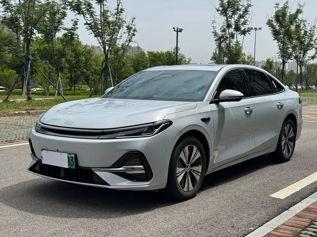 Geely 银河A7 EM — фото 1