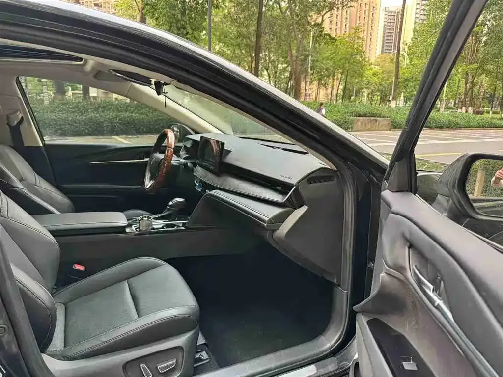 Toyota Camry 2024 из CN, фото 6