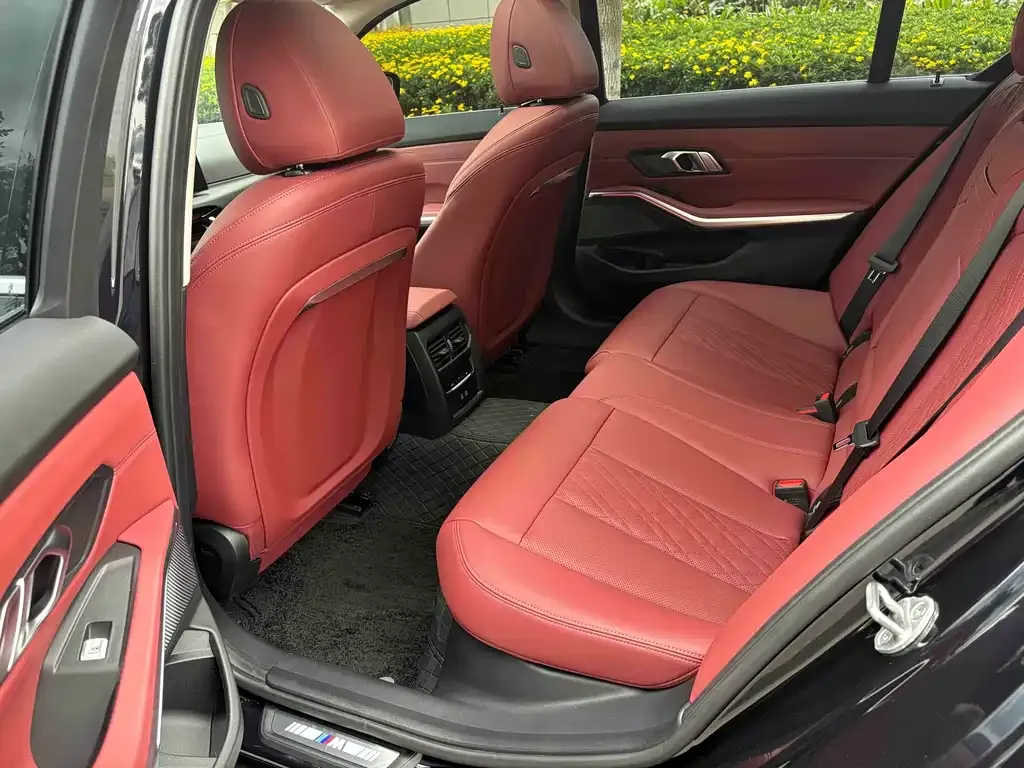 BMW 3 Series 2025 из CN, фото 5