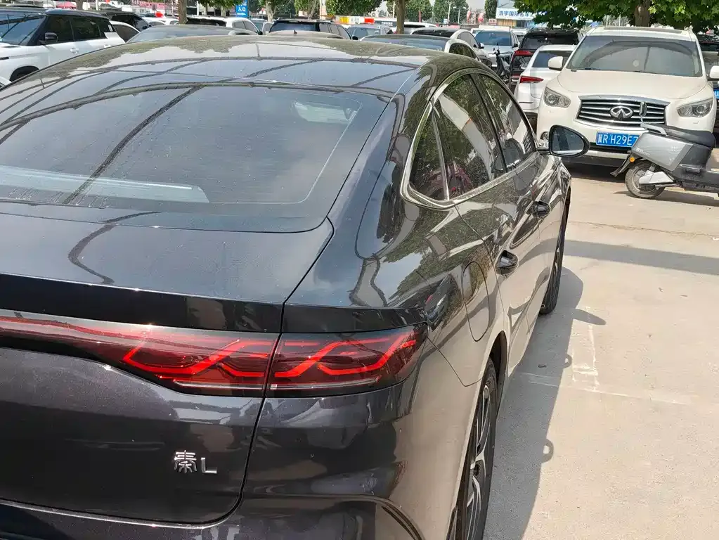 BYD Qin L 2024 из CN, фото 2