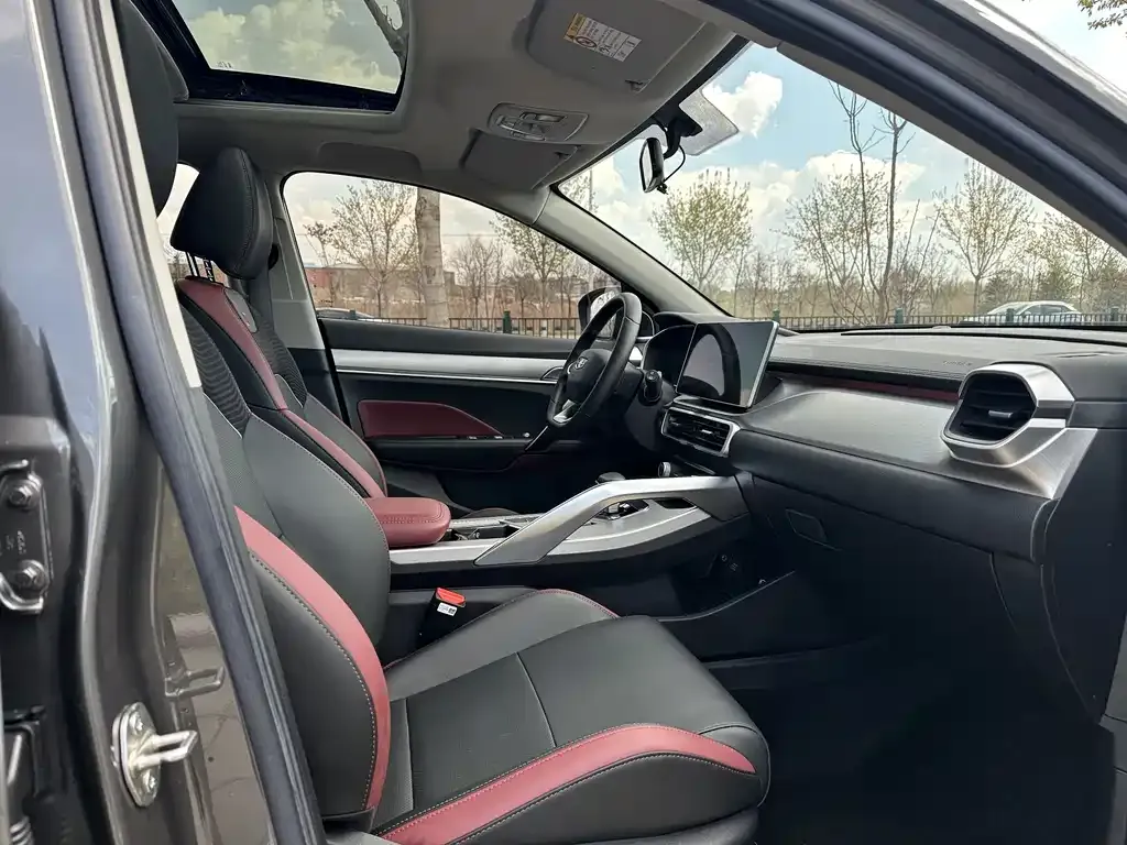 Geely Binyue 2022 из CN, фото 5