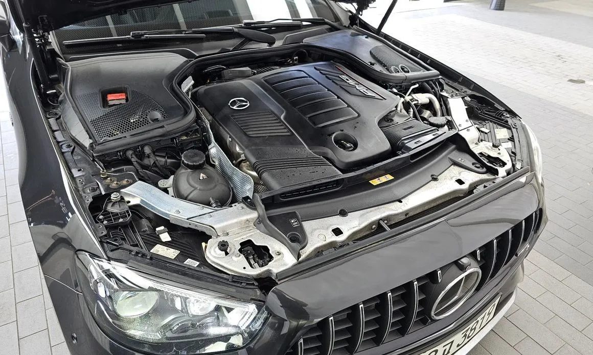 Mercedes-Benz E-Class 2021 из KR, фото 7