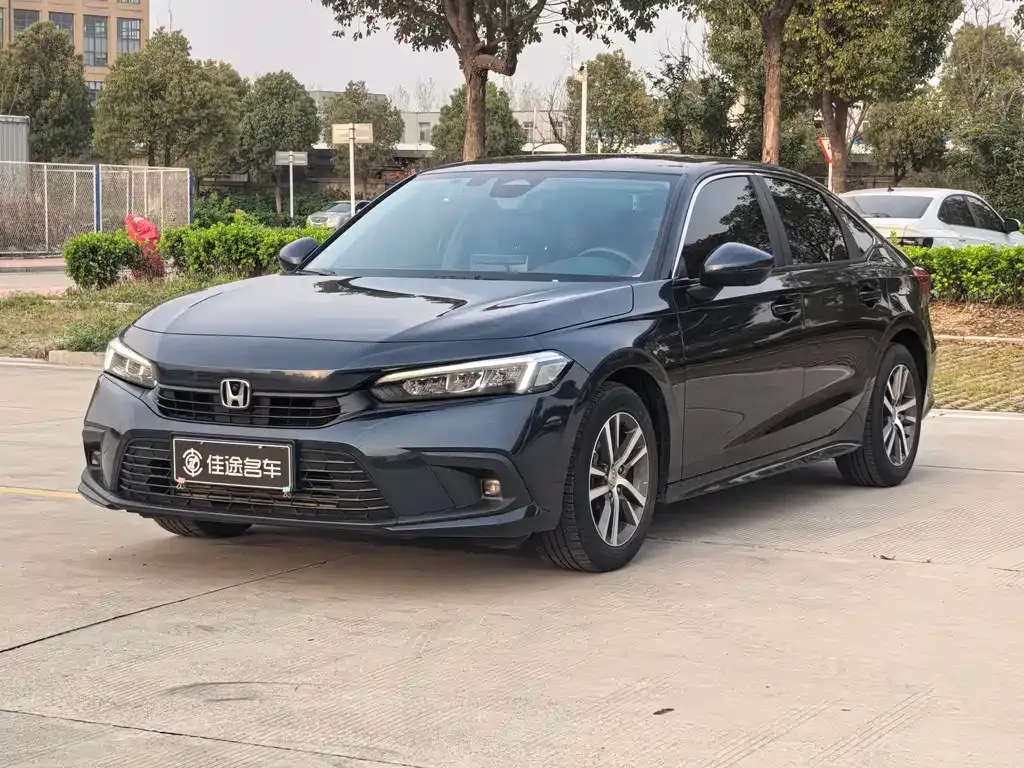 Honda Civic — фото 1