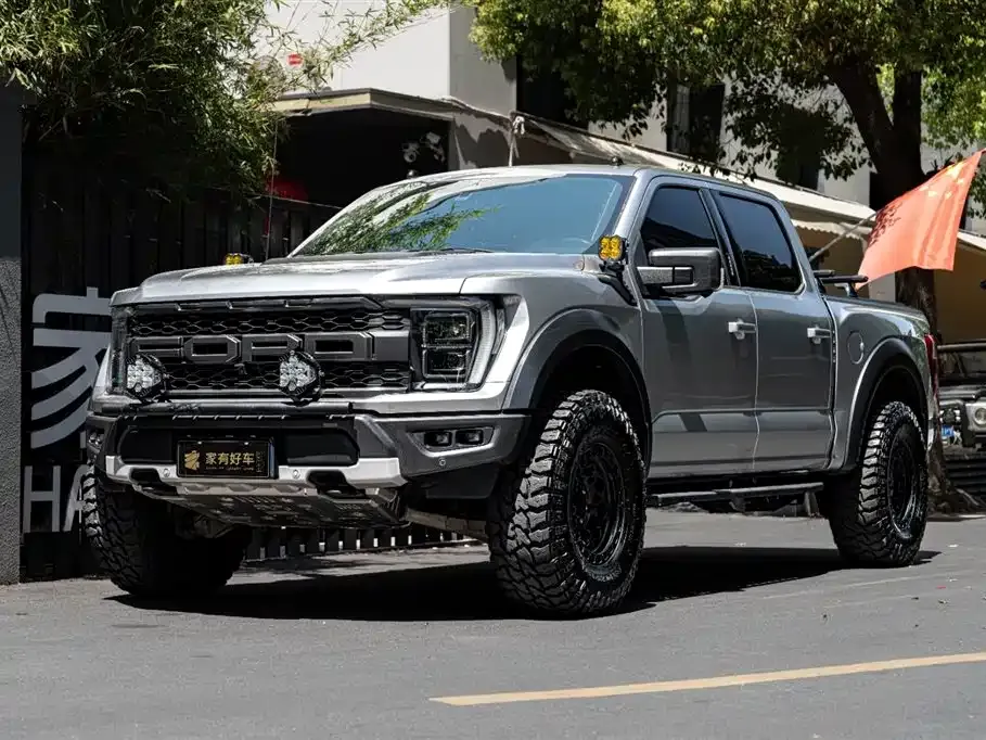 Ford F-150 Raptor 2023 из CN, фото 1