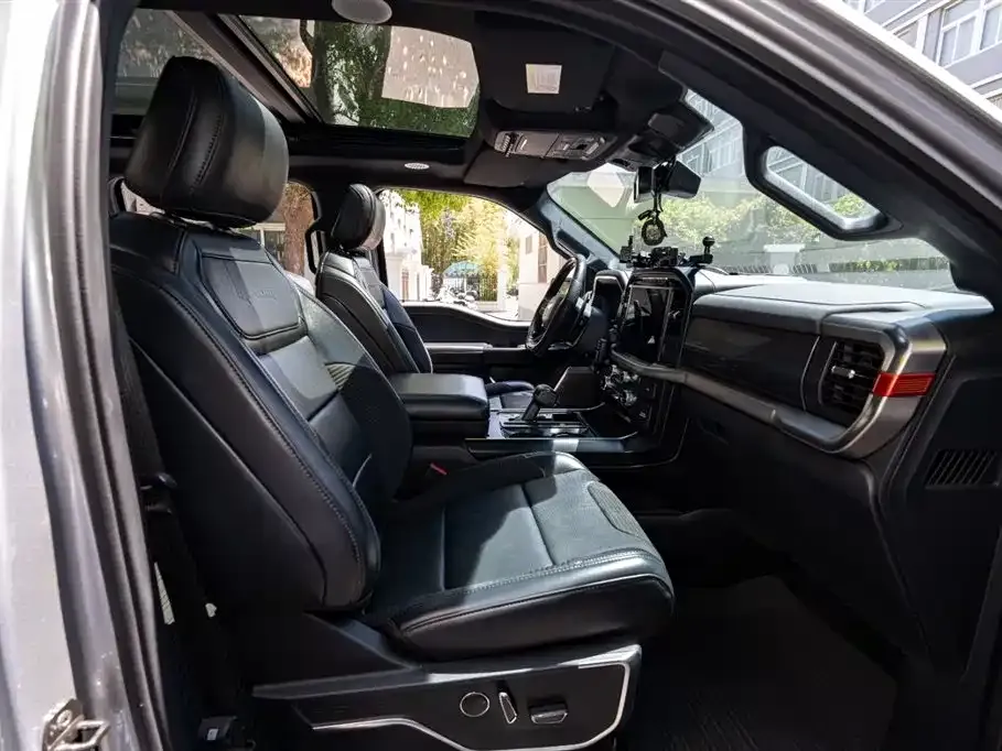 Ford F-150 Raptor 2023 из CN, фото 3
