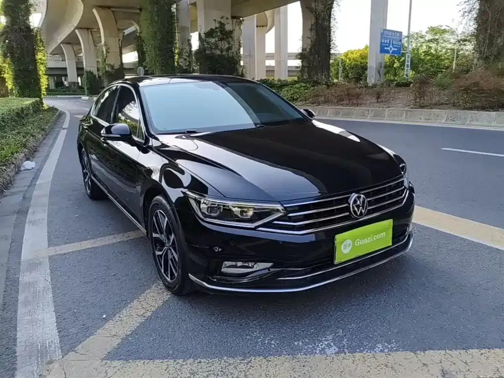 Volkswagen Magotan 2022 из CN, фото 2