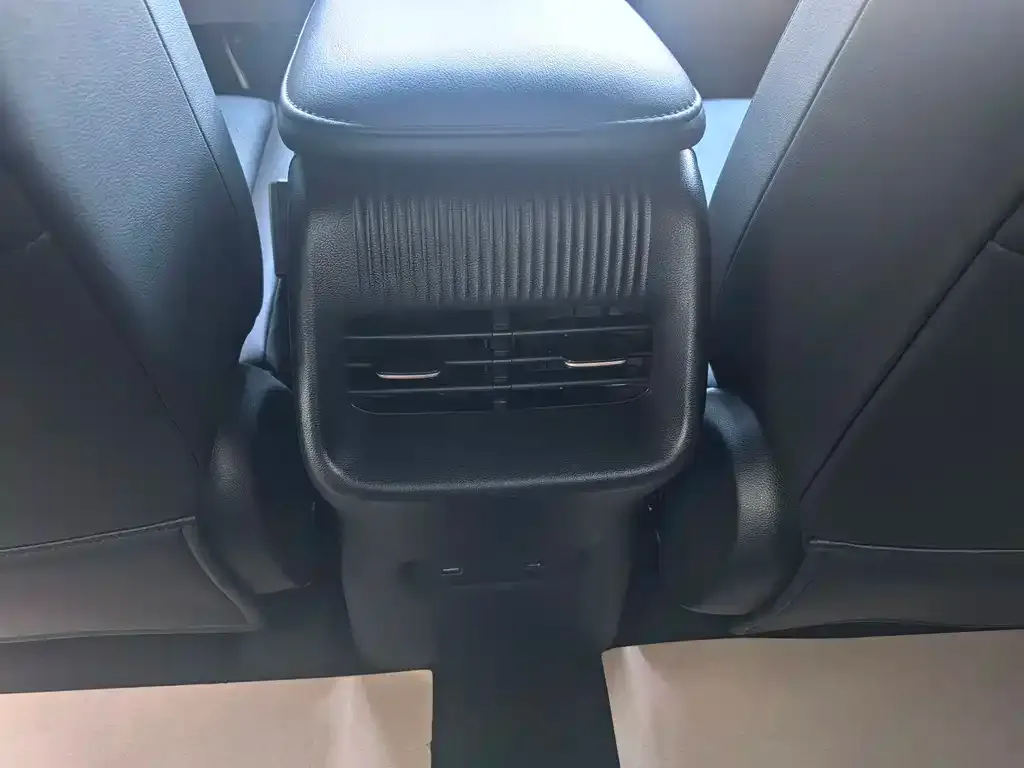 Wuling Xingguang S 2024 из CN, фото 3