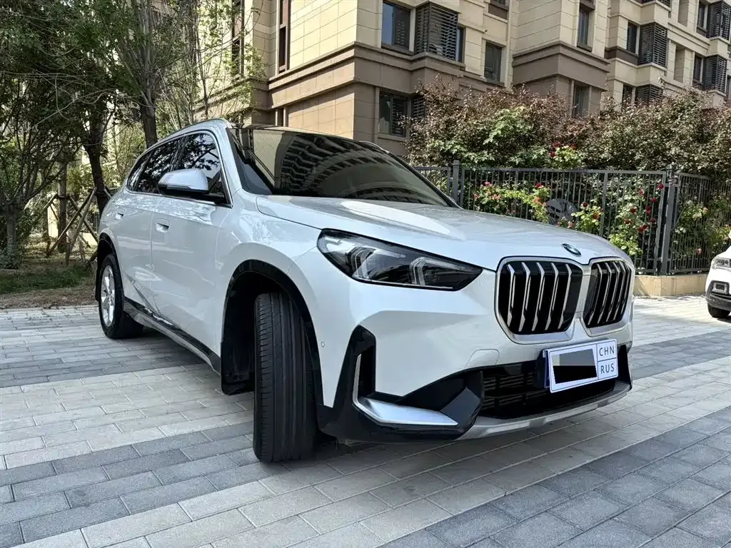 BMW X1 — фото 7