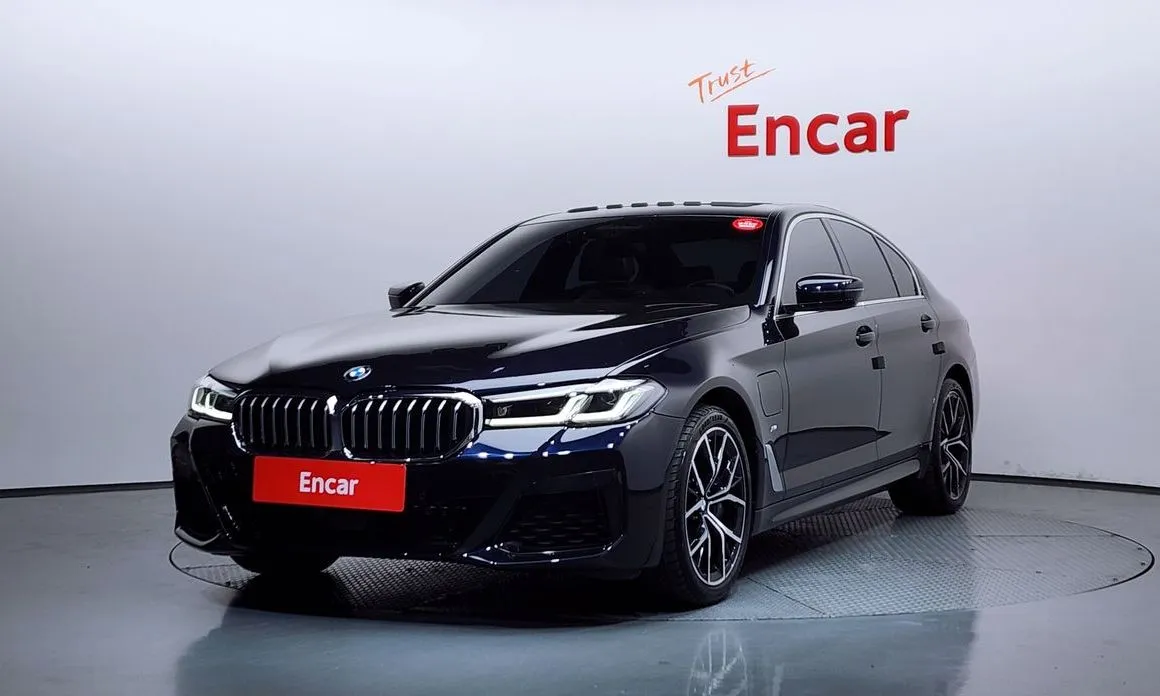 BMW 5-Series 2021 из KR, фото 1