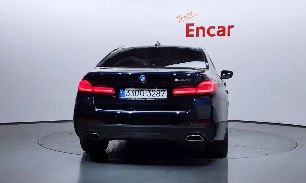 BMW 5-Series 2021 из KR, фото 3