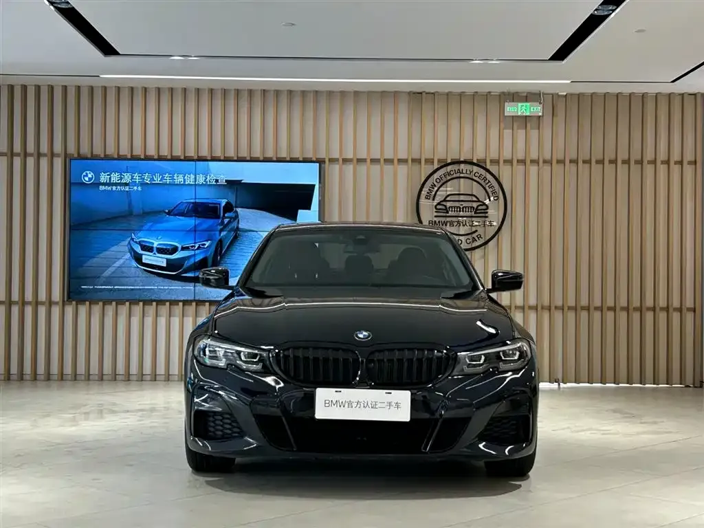 BMW 3 Series 2022 из CN, фото 7